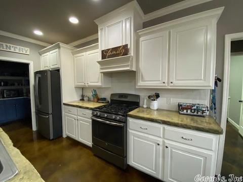 65 Mcgee St, Lonoke, AR 72086 photo 8