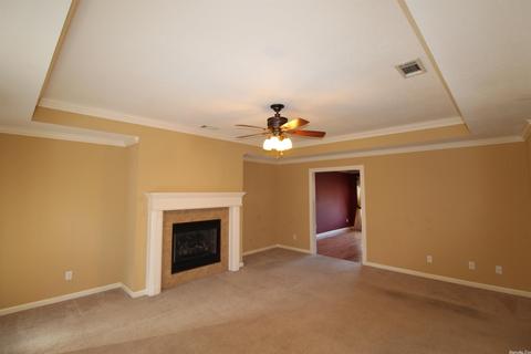 332 Lamplighter Dr, Haskell, AR 72015 photo 4