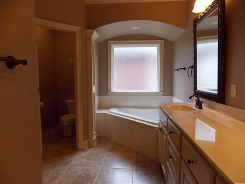 2817 Arbors Cir, Bryant, AR 72022 photo 17
