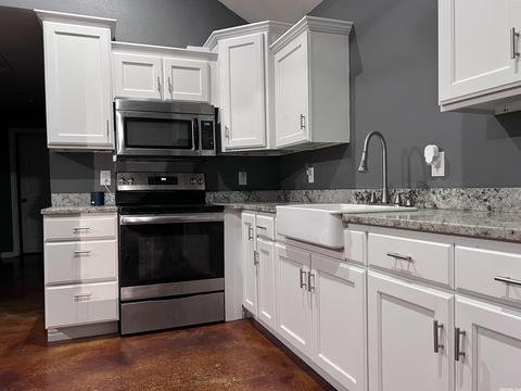 415 NW 3rd St, Walnut Ridge, AR 72476 photo 2