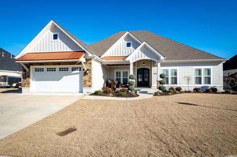 1670 Lainey Dr, Conway, AR 72034 photo 1