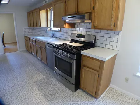 Kitchen - 1806 Hwy 8 E, Mena, AR 71953 photo 1 of 8