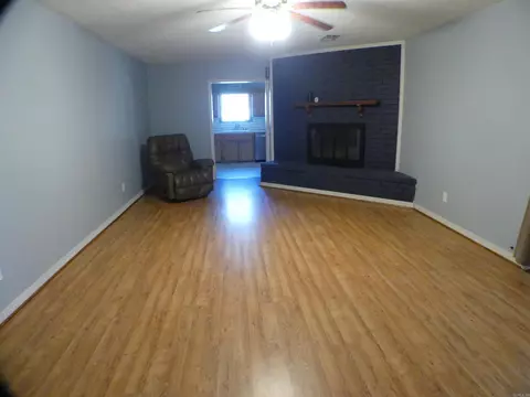 Living - 1806 Hwy 8 E, Mena, AR 71953 photo 2 of 4