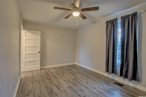 223 East Pine St, Benton, AR 72015 photo 34