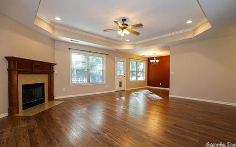 333 Madison Place Cir, Benton, AR 72015 photo 4