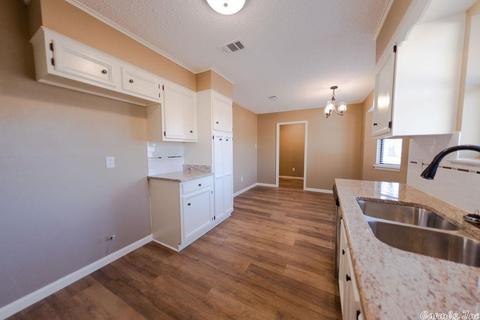 16820 Pineview Cir, Mabelvale, AR 72103 photo 13