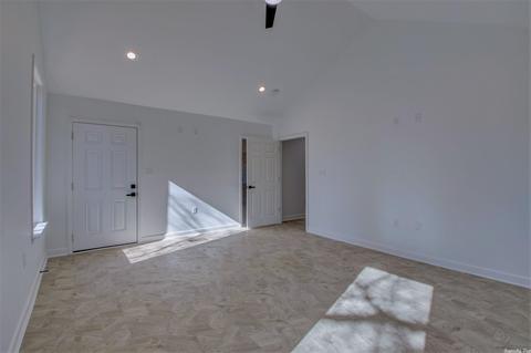 411 E Sevier St, Benton, AR 72015 photo 33