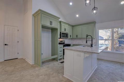 411 E Sevier St, Benton, AR 72015 photo 12