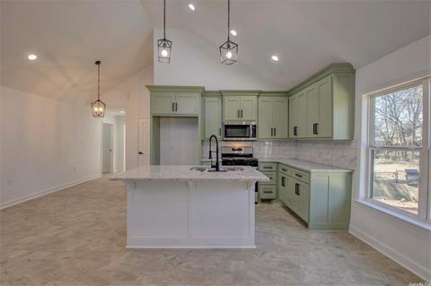 411 E Sevier St, Benton, AR 72015 photo 10