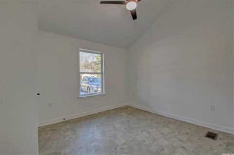 411 E Sevier St, Benton, AR 72015 photo 19