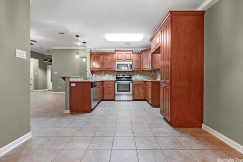301 Queen Elizabeth Dr, Haskell, AR 72015 photo 14
