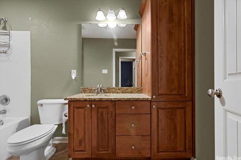 301 Queen Elizabeth Dr, Haskell, AR 72015 photo 25