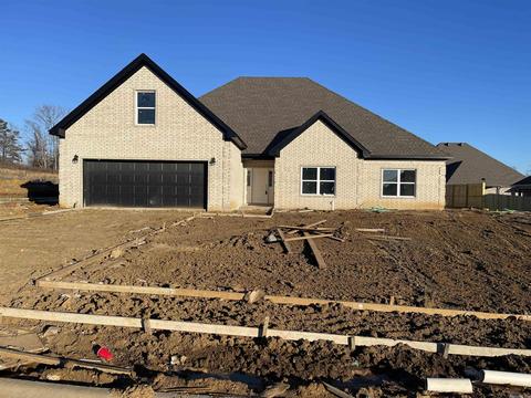 2108 Sable Oaks Cir, Bryant, AR 72022 photo 1