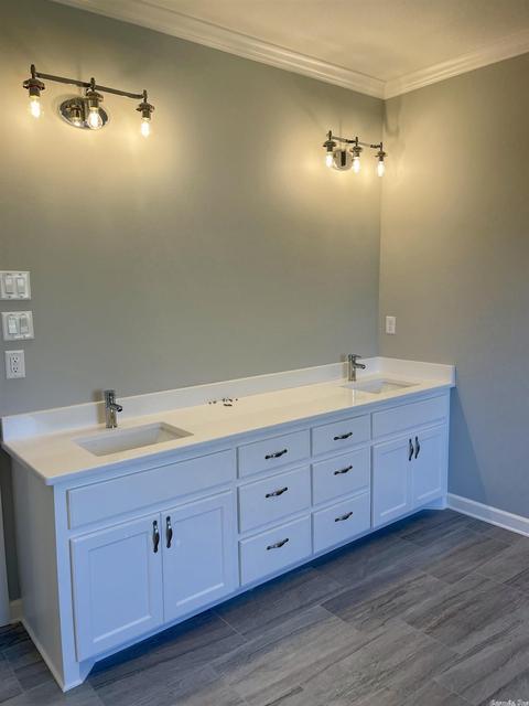 2108 Sable Oaks Cir, Bryant, AR 72022 photo 11