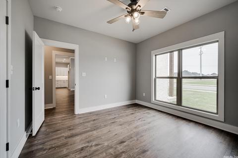 1565 Ivy, Conway, AR 72034 photo 28