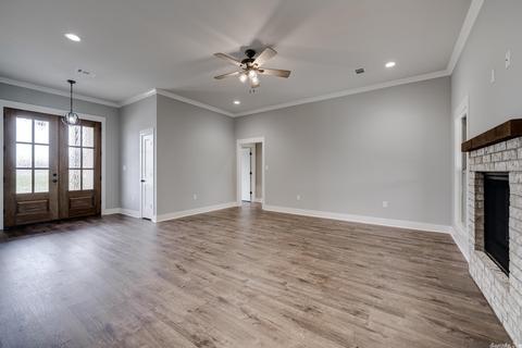 1565 Ivy, Conway, AR 72034 photo 5
