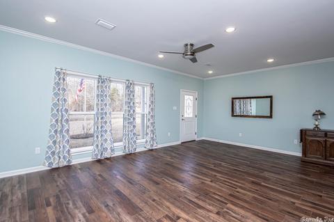 129 Roden Ml, Conway, AR 72032 photo 2
