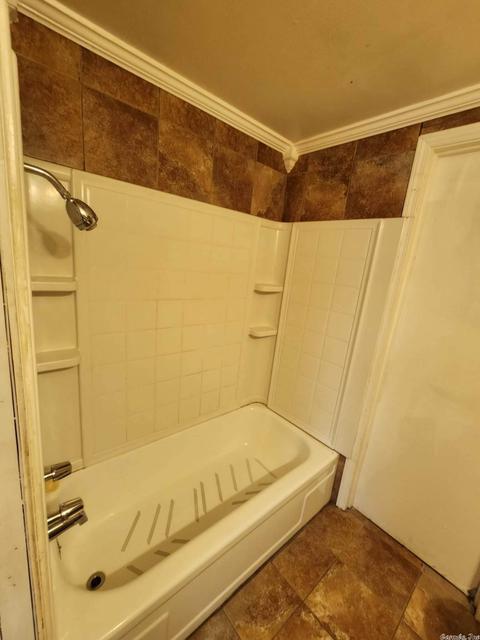 216 S Sycamore St, Pine Bluff, AR 71601 photo 12