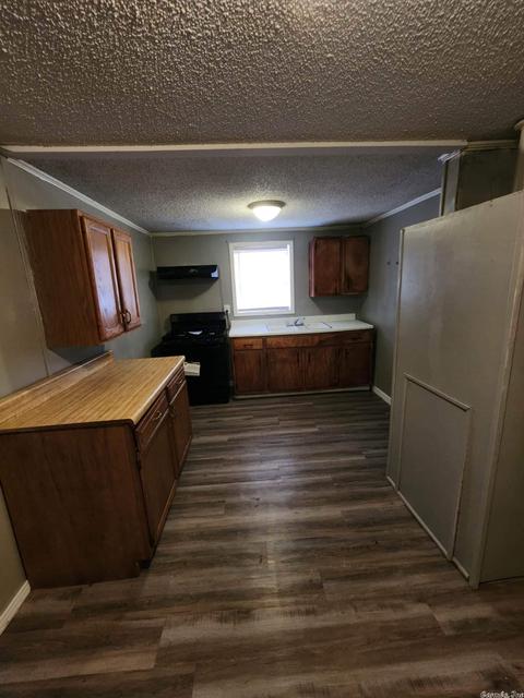 216 S Sycamore St, Pine Bluff, AR 71601 photo 13