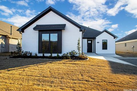 2533 Kara Ln, Bryant, AR 72019 photo 1
