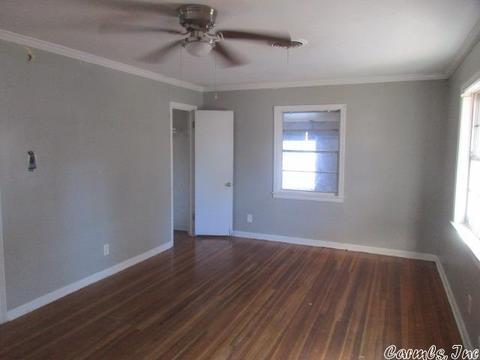 2811 Edgewood Dr, Pine Bluff, AR 71603 photo 6