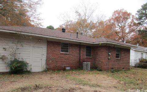 2811 Edgewood Dr, Pine Bluff, AR 71603 photo 5