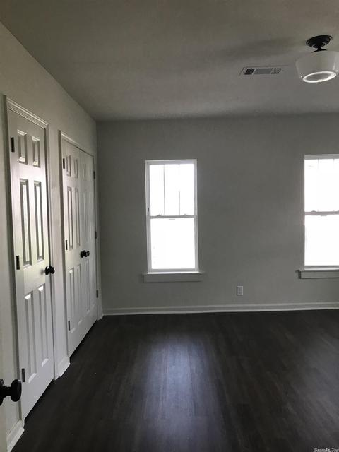 1403 Scott St, Conway, AR 72032 photo 12
