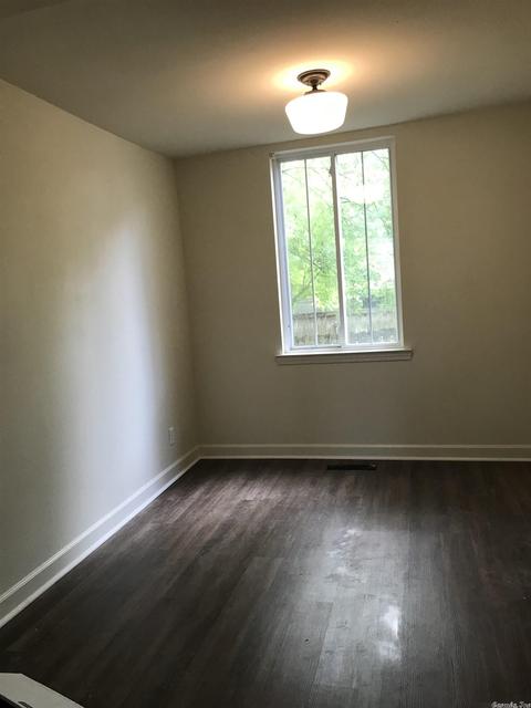 1403 Scott St, Conway, AR 72032 photo 10