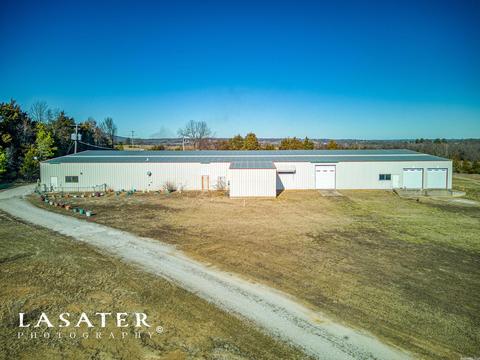 2400 Hawk Ln, Harrison, AR 72601 photo 1