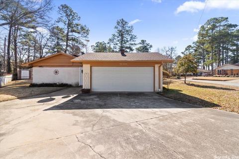 313 Steve Dr, Pine Bluff, AR 71603 photo 3