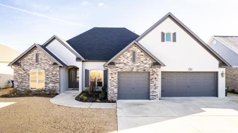 130 Coopers Hawk, Conway, AR 72034 photo 2