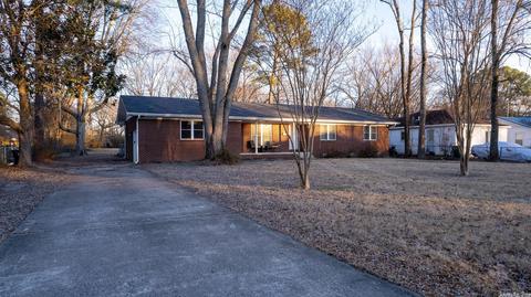 1318 Davis, Conway, AR 72034 photo 3