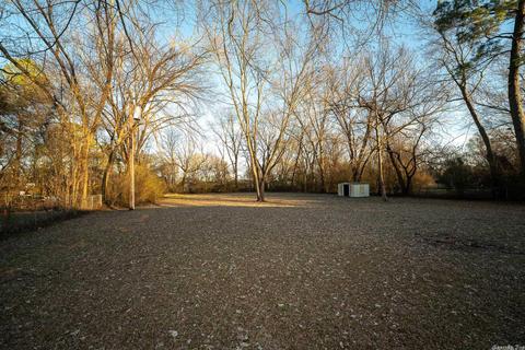 1318 Davis, Conway, AR 72034 photo 11