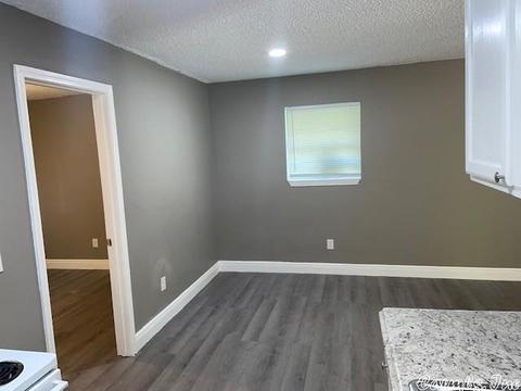 301 W 11th Ave, Pine Bluff, AR 71601 photo 4