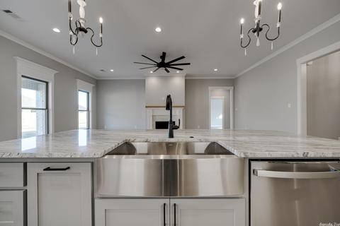 2312 Bridgegate, Conway, AR 72034 photo 9