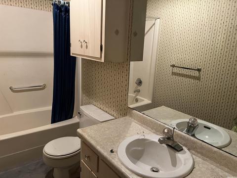 3200 S Olive #12, Pine Bluff, AR 71603 photo 9