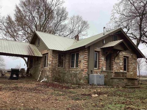 458 E Hwy 375, Mena, AR 71953 photo 7