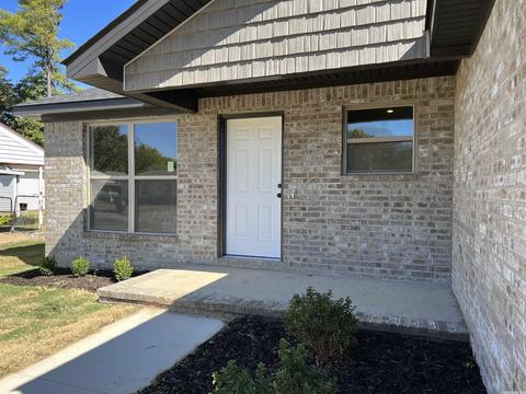 137 S Parkview Dr, Trumann, AR 72472 photo 2