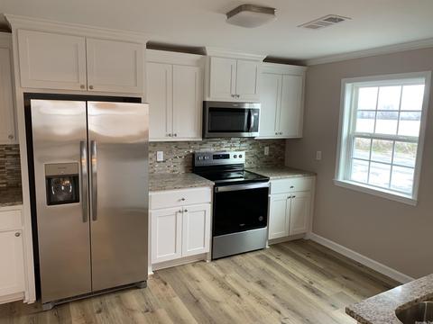 208 E Florida St, Beebe, AR 72012 photo 4