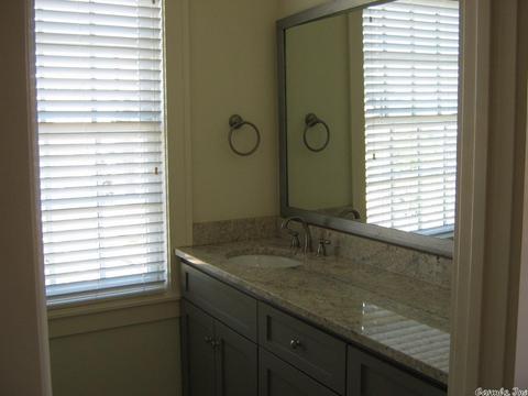 905 Reynolds Ave, Conway, AR 72032 photo 8