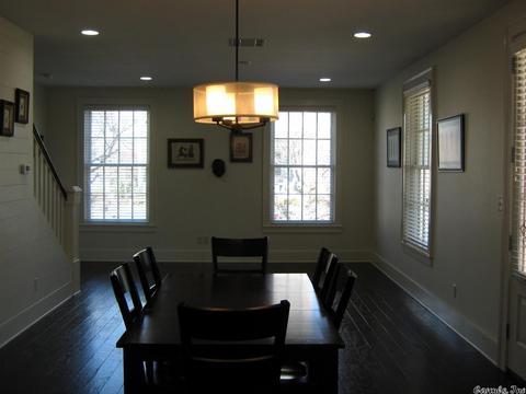 905 Reynolds Ave, Conway, AR 72032 photo 2