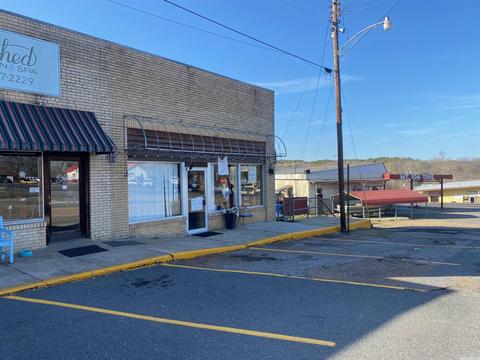 109 S West St, Mount Ida, AR 71957 photo 1