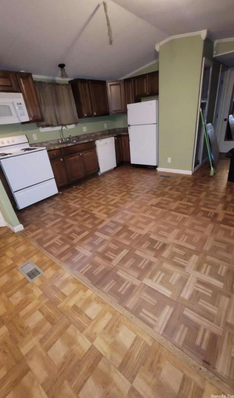 305 Hazel St, Marshall, AR 72650 photo 2