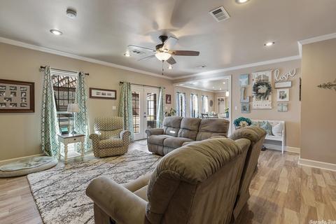 109 Hawk Valley Dr, Paron, AR 72122 photo 3