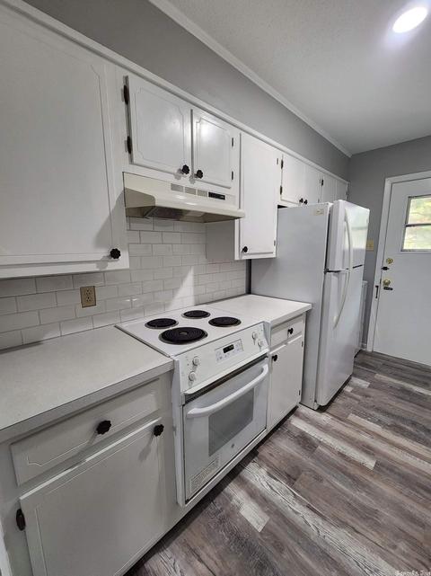 3117 S Poplar St, Pine Bluff, AR 71603 photo 4