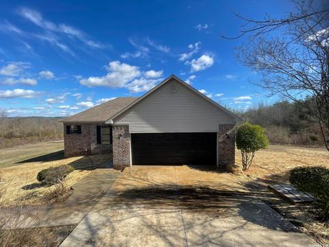 584 Blossom Loop, Clinton, AR 72031 photo 2