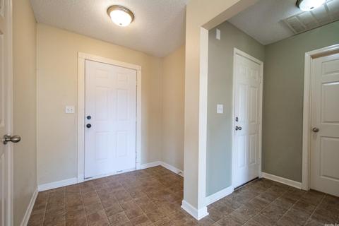 356 Lamplighter Dr, Haskell, AR 72015 photo 3