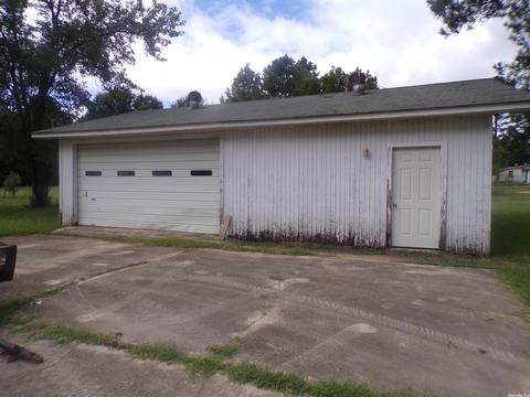 1200 S Myrtle, Warren, AR 71671 photo 17