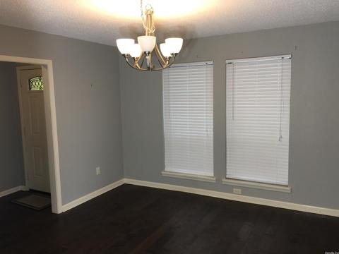 2106 Fox Trl, Benton, AR 72019 photo 3