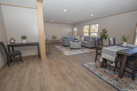 1314 Caroline Cv, Haskell, AR 72015 photo 4